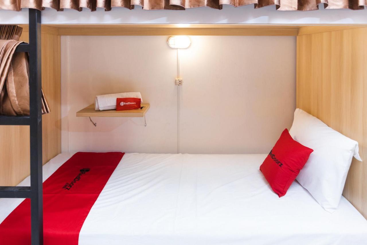 Reddoorz Hostel @ Malang City Center 2 Eksteriør billede